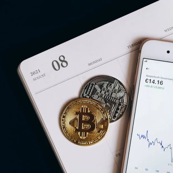 A Look at the Awakening of a Satoshi-Era Bitcoin Wallet After 14 Years