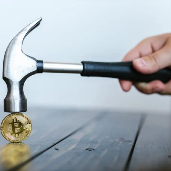 How Covered Calls by Bitcoin OGs Are Impacting Market Prices