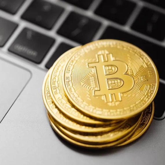 Modern Treasury Bridges the Gap: Stablecoin Settlement Joins ACH and Wires