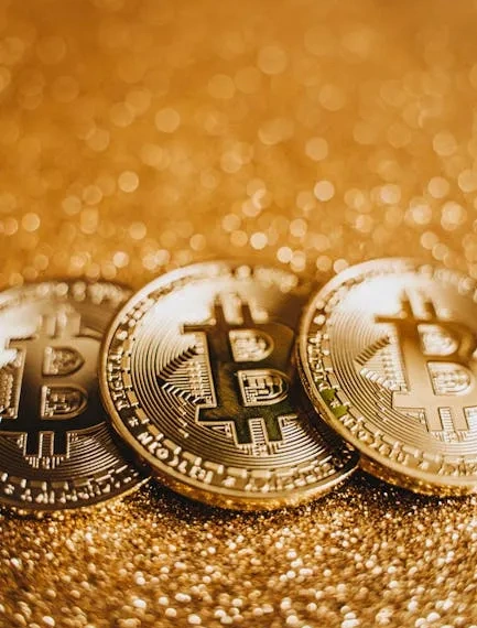 Bitcoin Surges 5% as Analysts Spot Bullish Shift from Gold