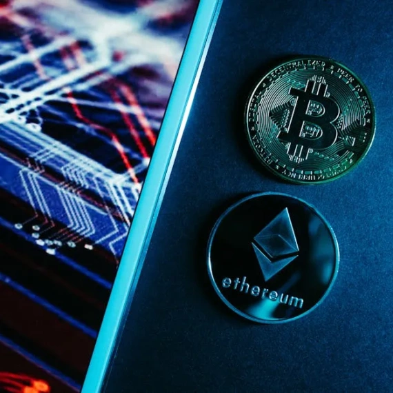 Why Community Banks and Crypto Need to Unite on the CLARITY Act