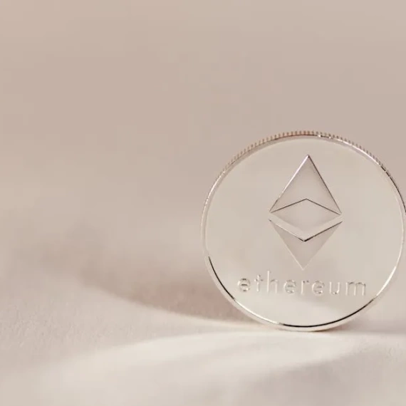 Swiss Crypto Giant Amina Makes History in EU Blockchain Securities Market