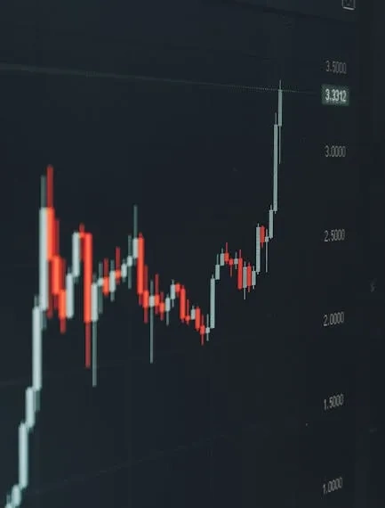 XRP Under Pressure: Technical Analysis Points to Potential Drop Below $1