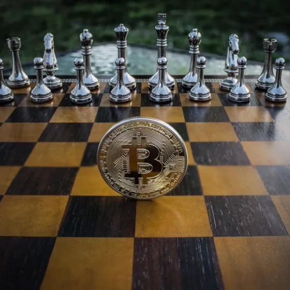 Ki Young Ju Warns Saylor’s Strategy Cannot Stop Bitcoin’s Biggest Risk