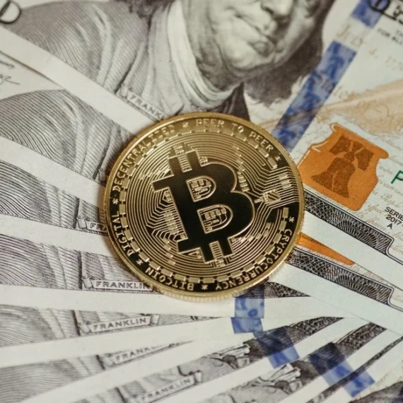 Hyperliquid Joins Bitwise 10 ETF Following Massive Rally And Institutional Shift