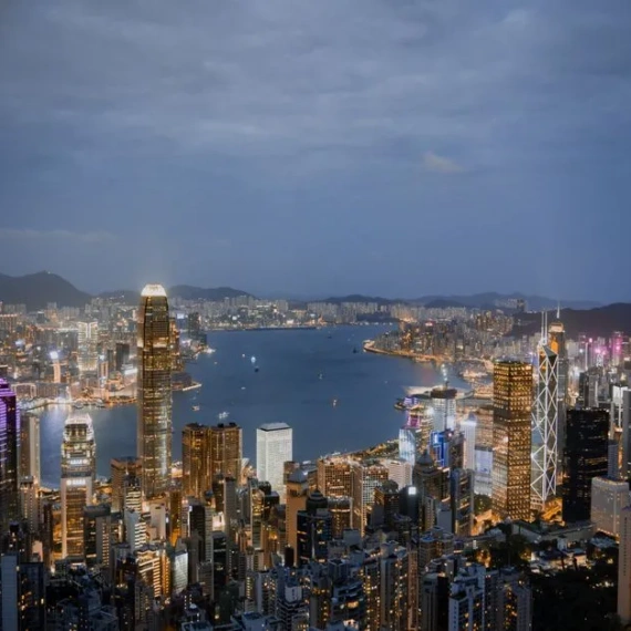 Hong Kong SFC Freezes HK$125M in Client Assets: What It Means for Futu and the Market