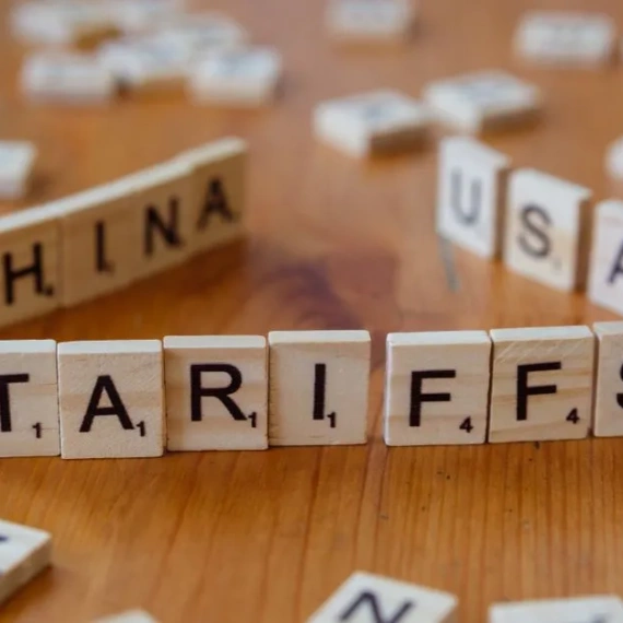 Trade Policy Meets Digital Finance: Trump’s Brazil Tariffs Target Pix as Dollar Stablecoins Surge
