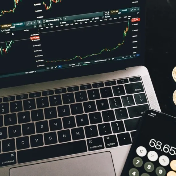 Why Crypto Traders Rely on Proxy Servers in 2026: 6 Essential Use Cases