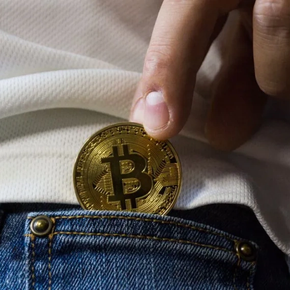 Is Bitcoin Self-Custody Too Complex? The UX Debate Reshaping Crypto Adoption