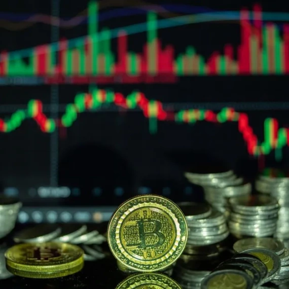 Bernstein Sees Bitcoin Returning to $125,000 by 2026 Before a Potential $300,000 Surge