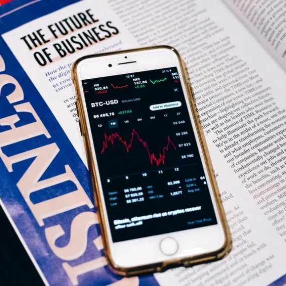 CFTC Set to Explore Crypto, AI, and Prediction Markets as SEC Moves Without CLARITY Bill