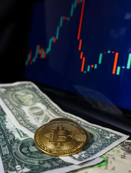 Bitcoin Reclaims $80,000 as Dollar Weakens Amid Suspected Yen Intervention